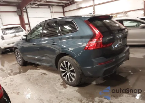 2024 Volvo Xc60 B5 Plus Dark Theme из США, поврежденный, VIN YV4L12RL2R1879735